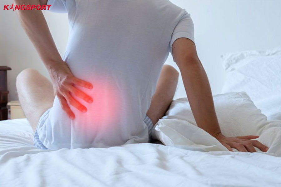 Có những vấn đề sức khỏe khác có triệu chứng tương tự đau lưng bên trái gần mông không?
